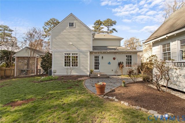 7615 Sweetbriar Rd, Henrico, VA 23229