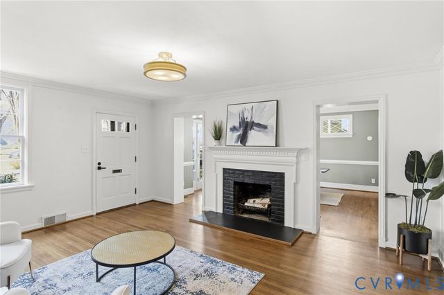 7615 Sweetbriar Rd, Henrico, VA 23229