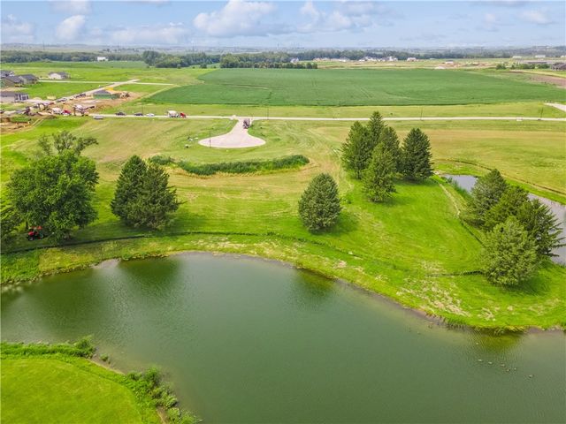 4616 173rd Street, Urbandale, IA 50323