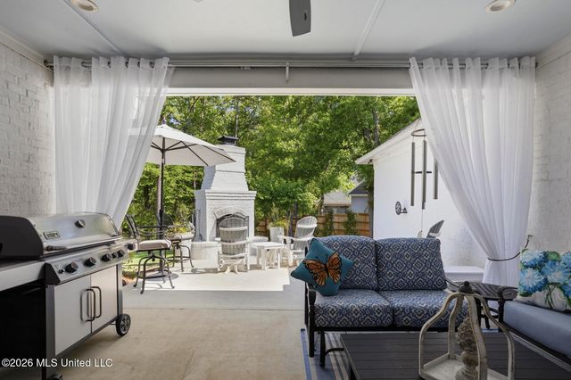 304 Fairway Cove, Brandon, MS 39047