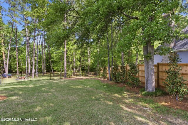 304 Fairway Cove, Brandon, MS 39047