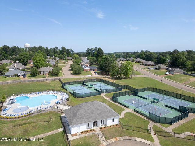 304 Fairway Cove, Brandon, MS 39047