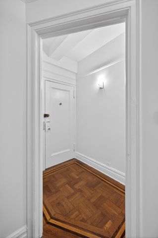 30 W 90th St Apt 1E, New York City, NY 10024