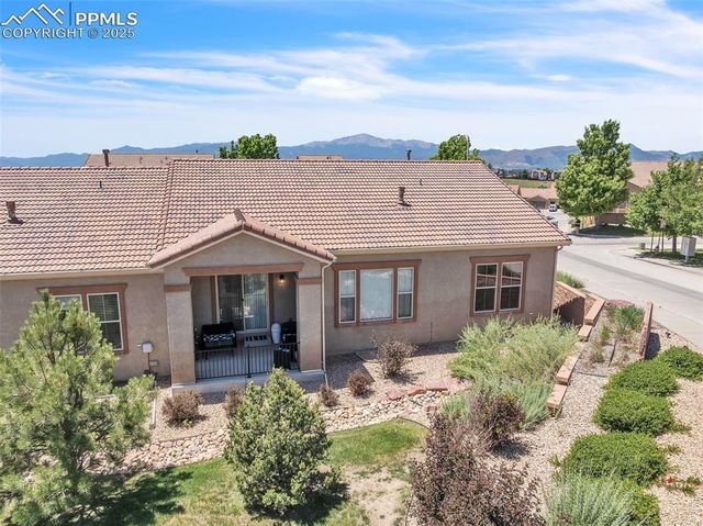 8387 Snow Cap View, Colorado Springs, CO 80920