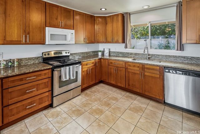 53-655 Kamehameha Highway, Hauula, HI 96717