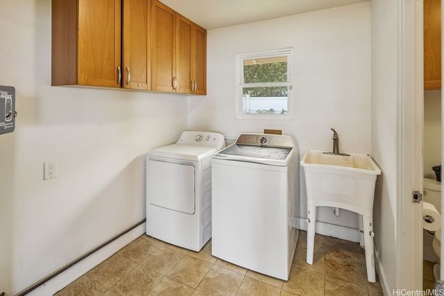 53-655 Kamehameha Highway, Hauula, HI 96717