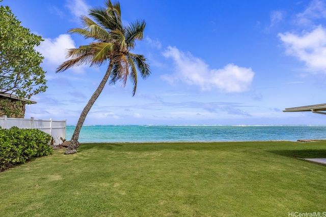 53-655 Kamehameha Highway, Hauula, HI 96717