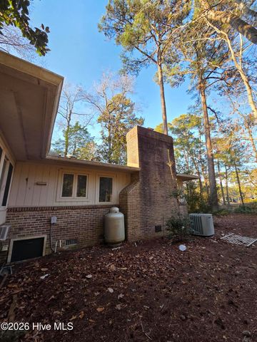 1 Crane Court SW, Calabash, NC 28467