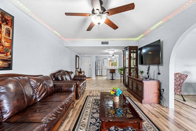 875 S VILLAGE DRIVE N 101, St Petersburg, FL 33716