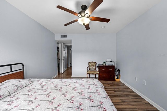 875 S VILLAGE DRIVE N 101, St Petersburg, FL 33716