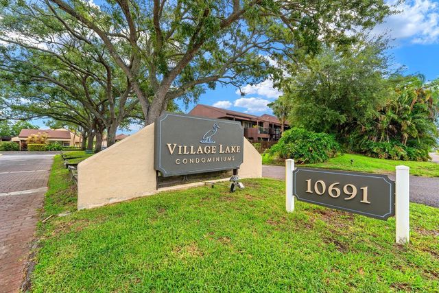 875 S VILLAGE DRIVE N 101, St Petersburg, FL 33716