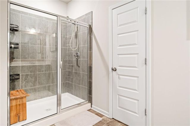 175 Madison Bend, Woodstock, GA 30188