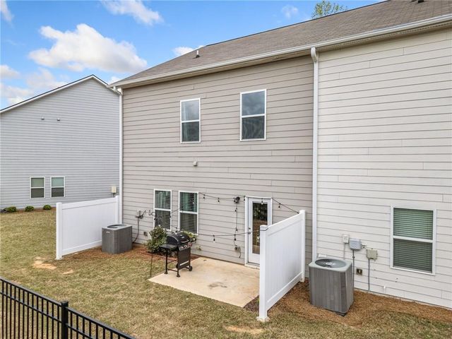 175 Madison Bend, Woodstock, GA 30188