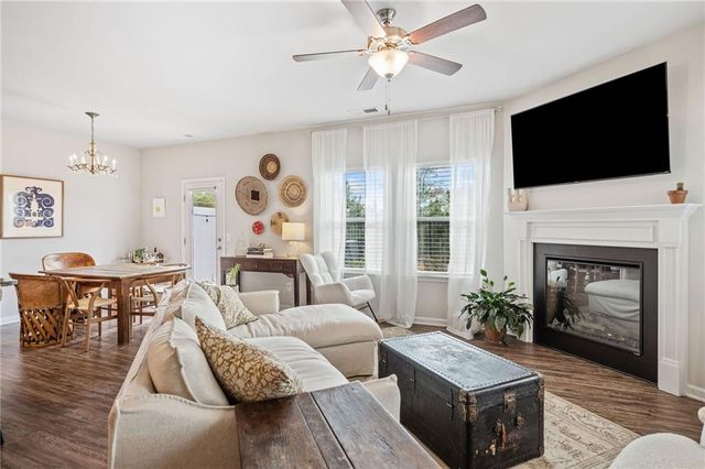 175 Madison Bend, Woodstock, GA 30188