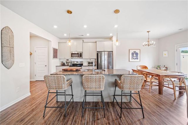 175 Madison Bend, Woodstock, GA 30188
