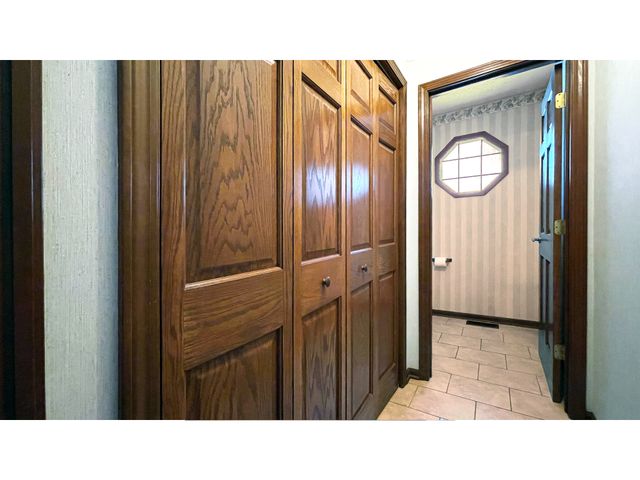534 Swan Drive, Fortville, IN 46040
