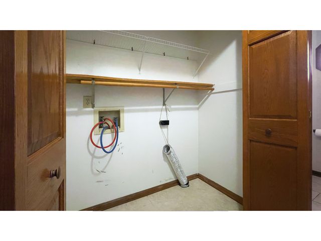 534 Swan Drive, Fortville, IN 46040