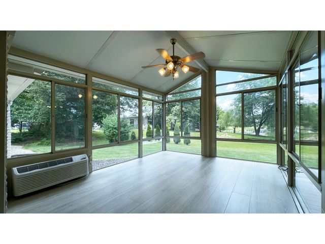 534 Swan Drive, Fortville, IN 46040