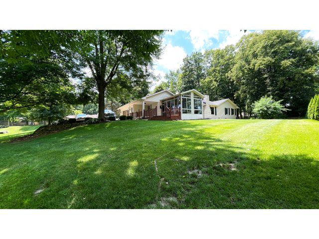 534 Swan Drive, Fortville, IN 46040