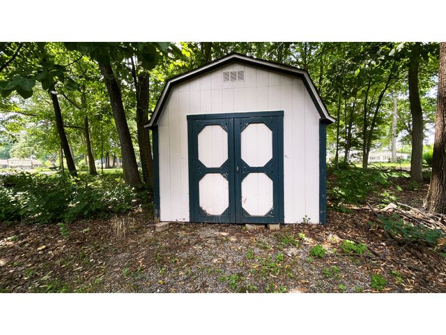 534 Swan Drive, Fortville, IN 46040