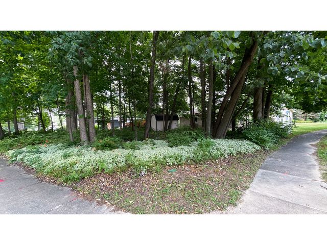 534 Swan Drive, Fortville, IN 46040