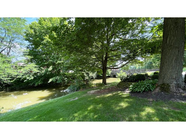534 Swan Drive, Fortville, IN 46040
