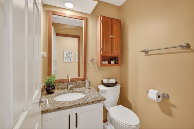 4314 101st Street, Urbandale, IA 50322
