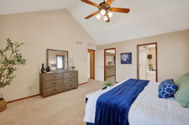 4314 101st Street, Urbandale, IA 50322