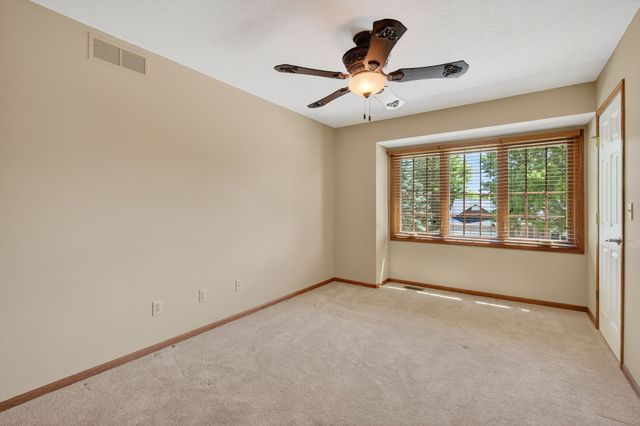 4314 101st Street, Urbandale, IA 50322