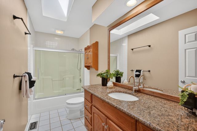 4314 101st Street, Urbandale, IA 50322
