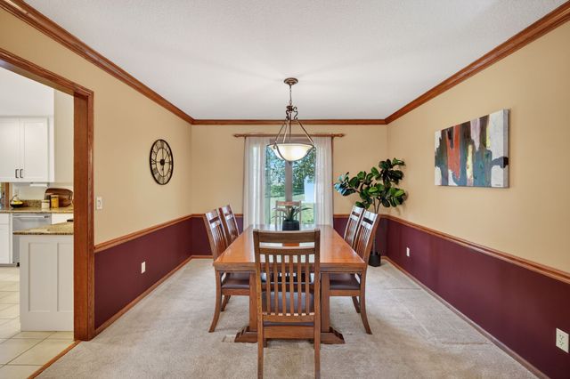 4314 101st Street, Urbandale, IA 50322