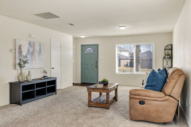 904 Canary Drive, Saginaw, TX 76131