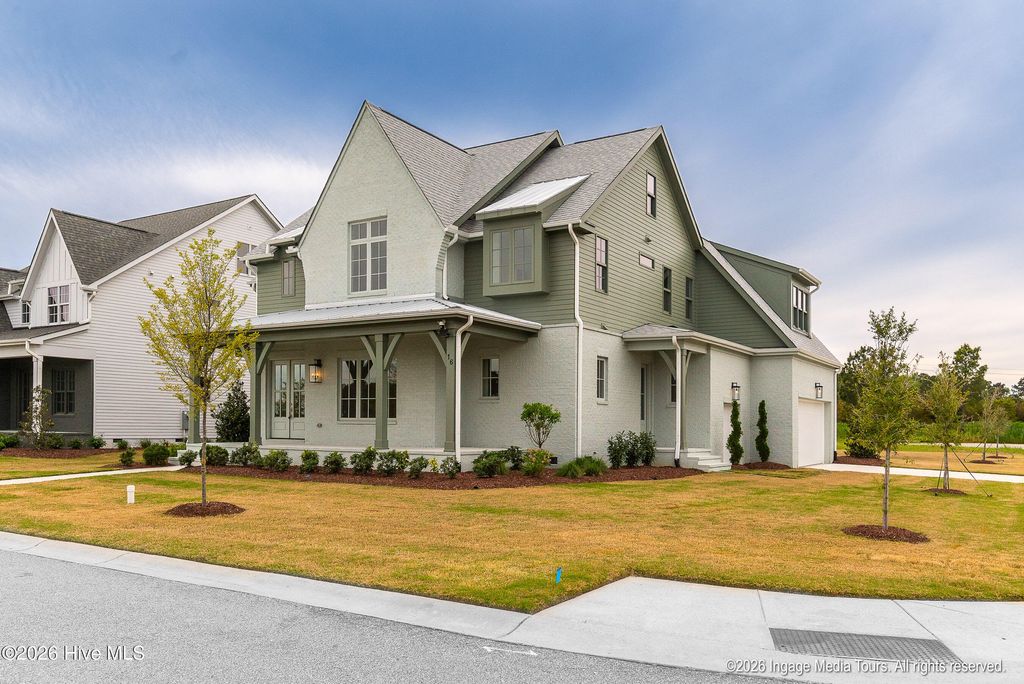 Image 2 of property listing at 16 Pinewood Cove, Snow Hill, NC 28580