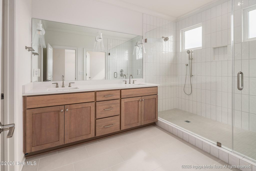 Image 24 of property listing at 16 Pinewood Cove, Snow Hill, NC 28580