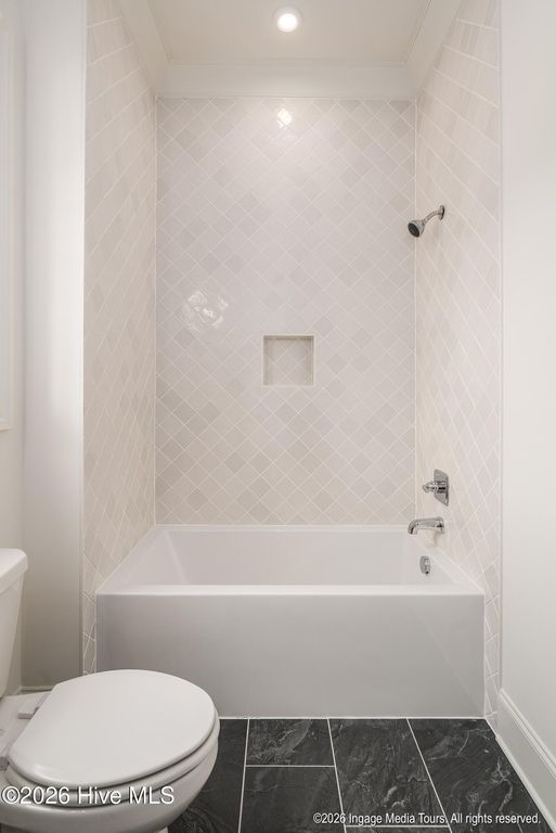 Image 31 of property listing at 16 Pinewood Cove, Snow Hill, NC 28580