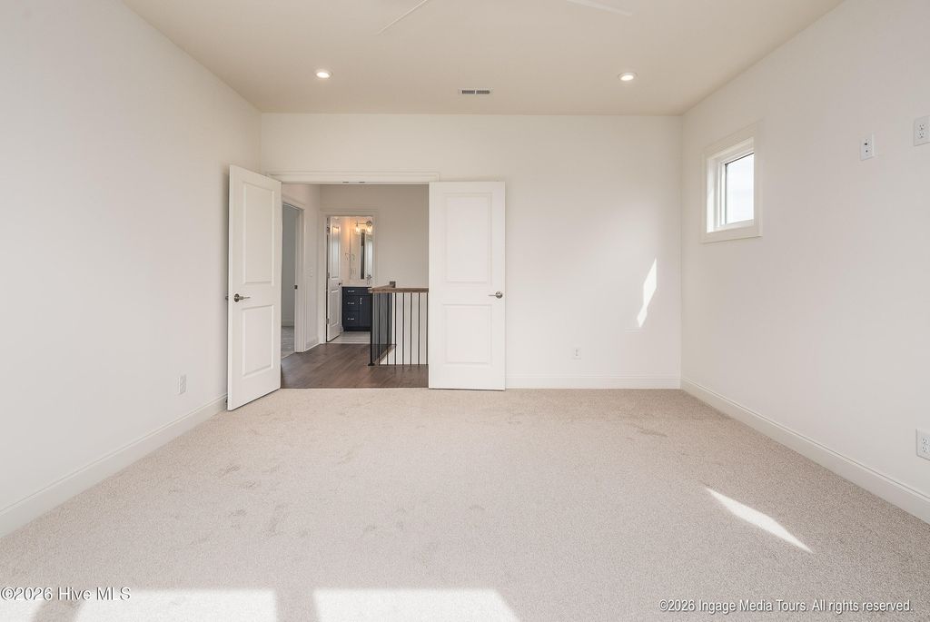 Image 34 of property listing at 16 Pinewood Cove, Snow Hill, NC 28580