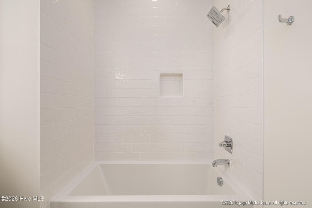 Image 39 of property listing at 16 Pinewood Cove, Snow Hill, NC 28580