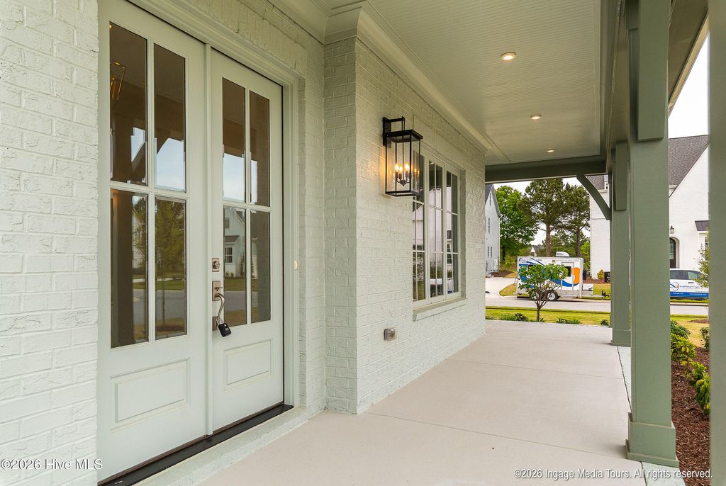 Image 4 of property listing at 16 Pinewood Cove, Snow Hill, NC 28580