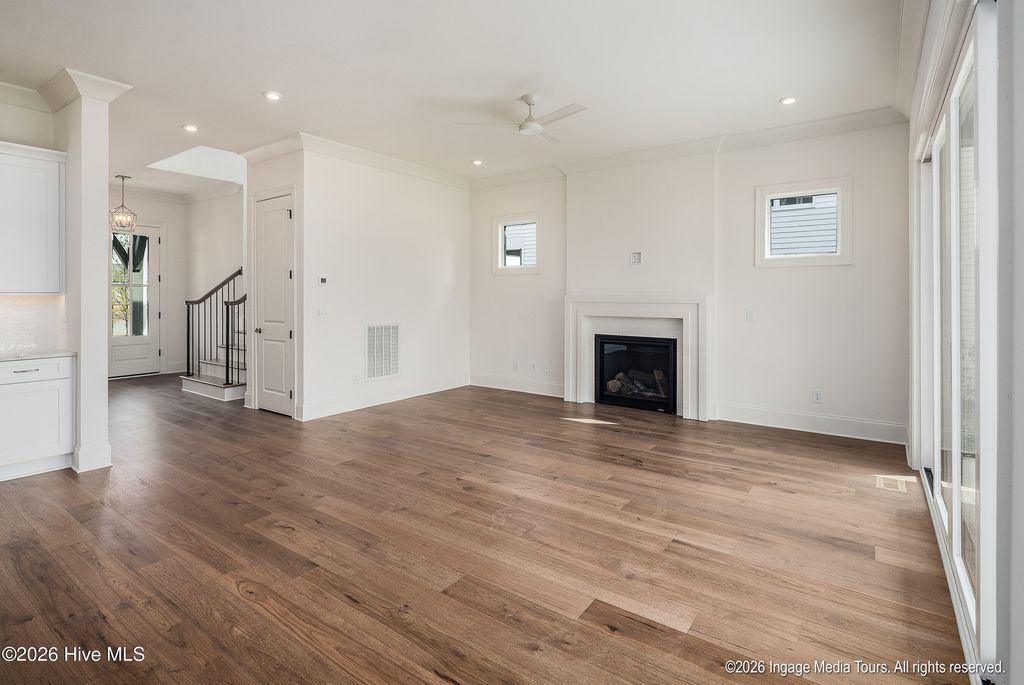 Image 6 of property listing at 16 Pinewood Cove, Snow Hill, NC 28580