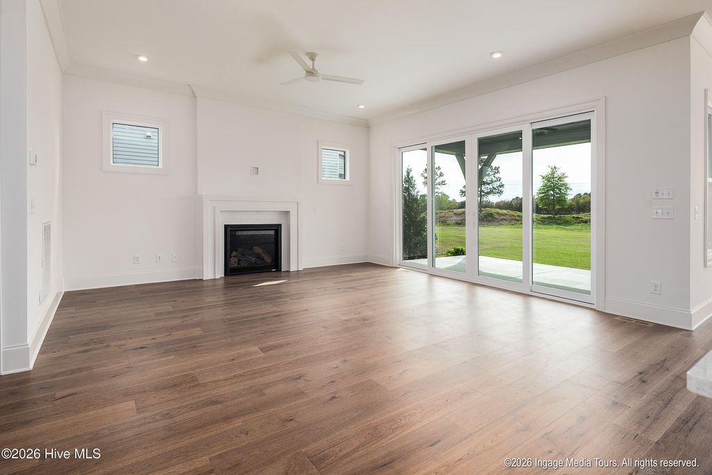 Image 7 of property listing at 16 Pinewood Cove, Snow Hill, NC 28580