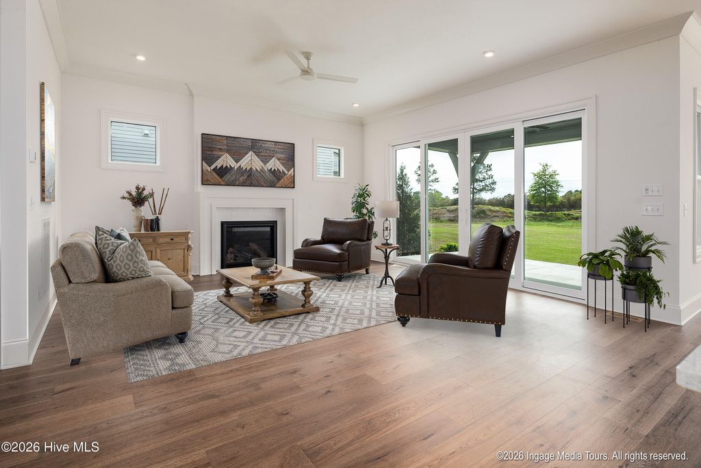 Image 8 of property listing at 16 Pinewood Cove, Snow Hill, NC 28580