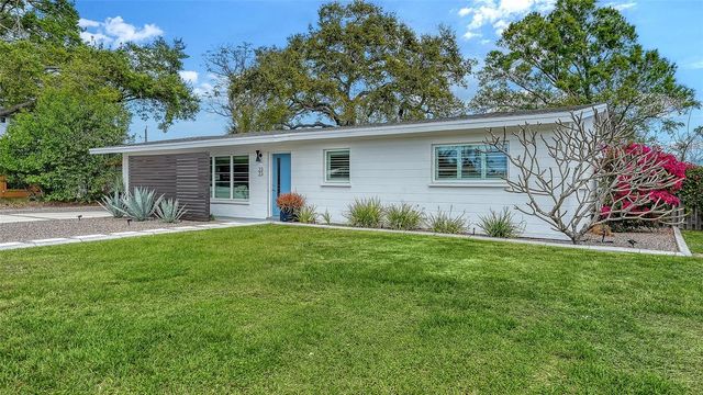 2323 GROVE STREET, Sarasota, FL 34239
