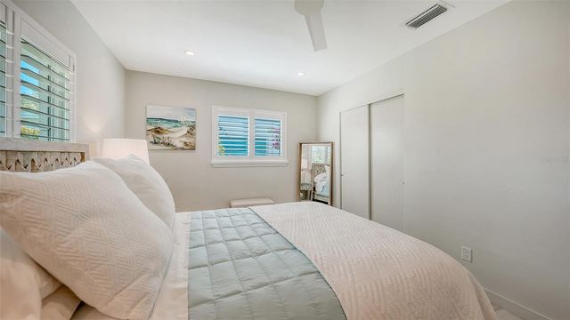 2323 GROVE STREET, Sarasota, FL 34239