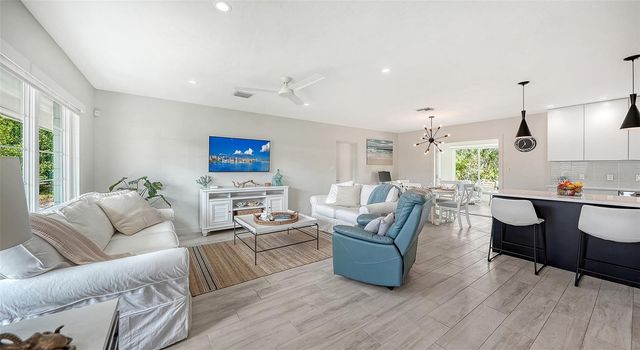 2323 GROVE STREET, Sarasota, FL 34239