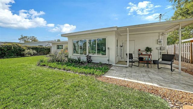 2323 GROVE STREET, Sarasota, FL 34239