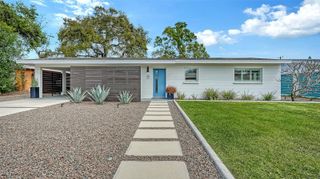 2323 GROVE STREET, Sarasota, FL 34239