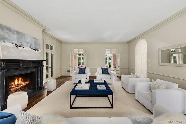 77 Oregon Road, Bedford Corners, NY 10549