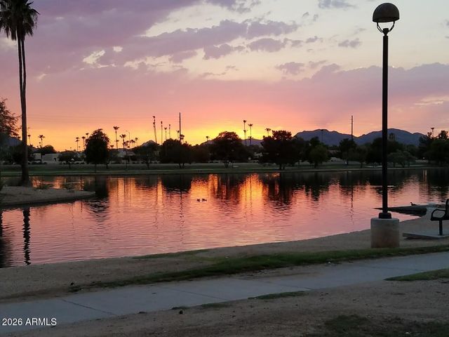 8537 E JACKRABBIT Road, Scottsdale, AZ 85250