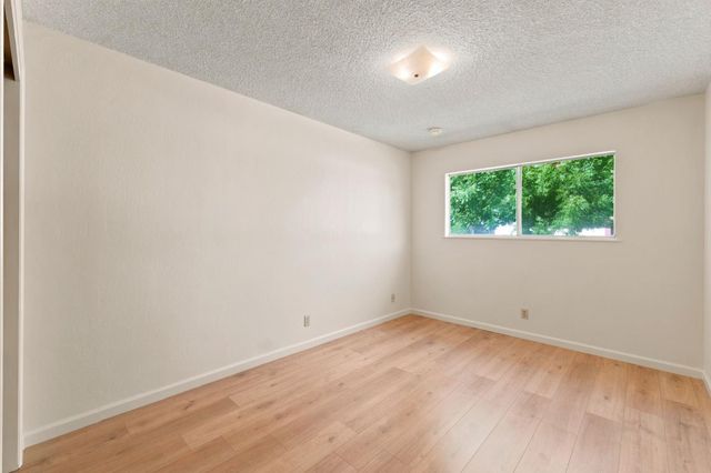 6354 N 11th Street, Fresno, CA 93710