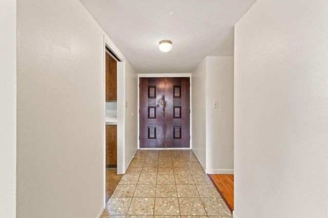 6354 N 11th Street, Fresno, CA 93710